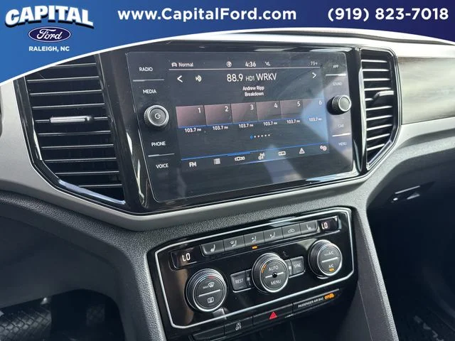 Used 2023  Volkswagen 3.6L V6 SE w/Technology image 26