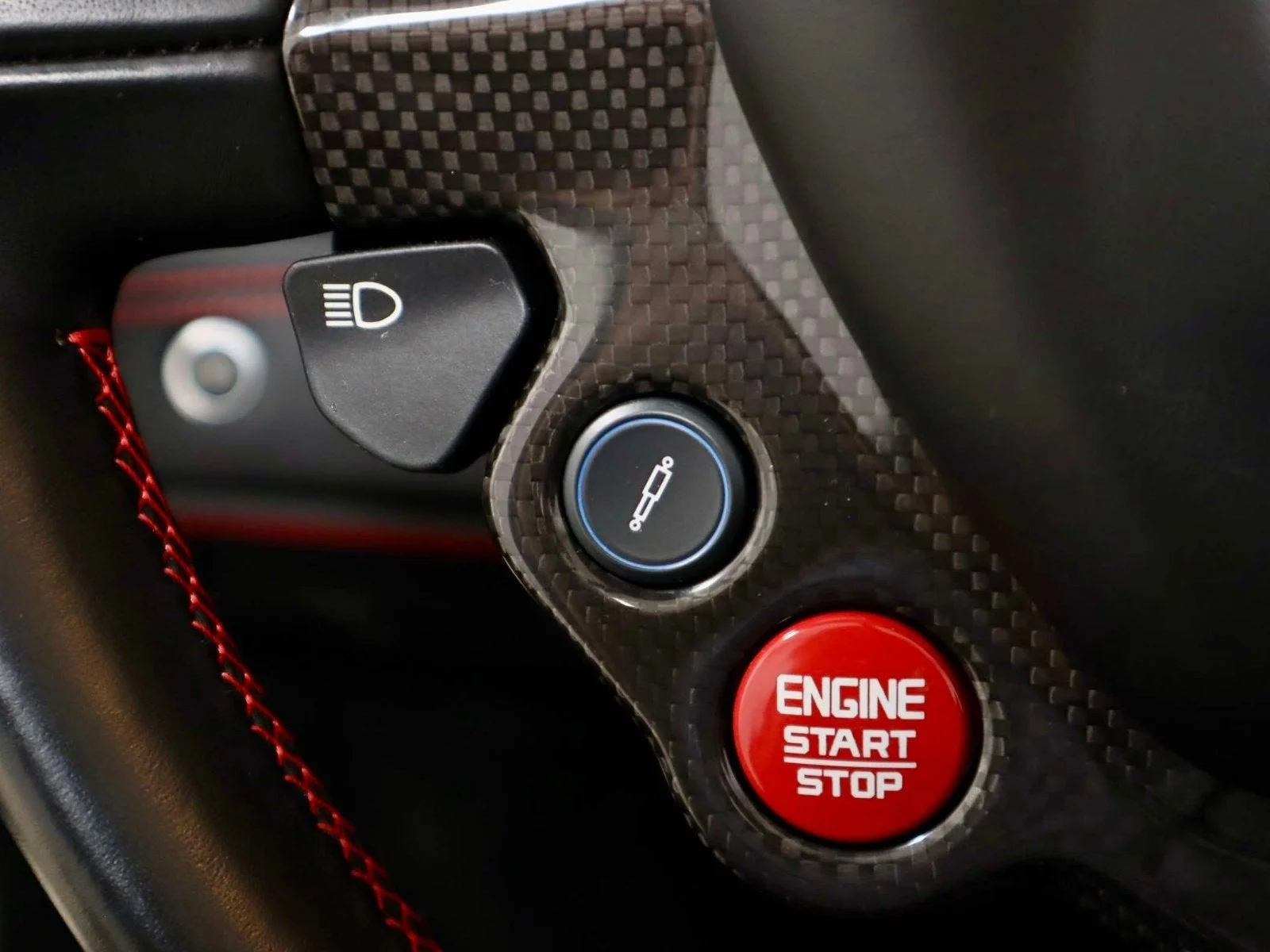 Used 2019 Nero Ferrari  image 28