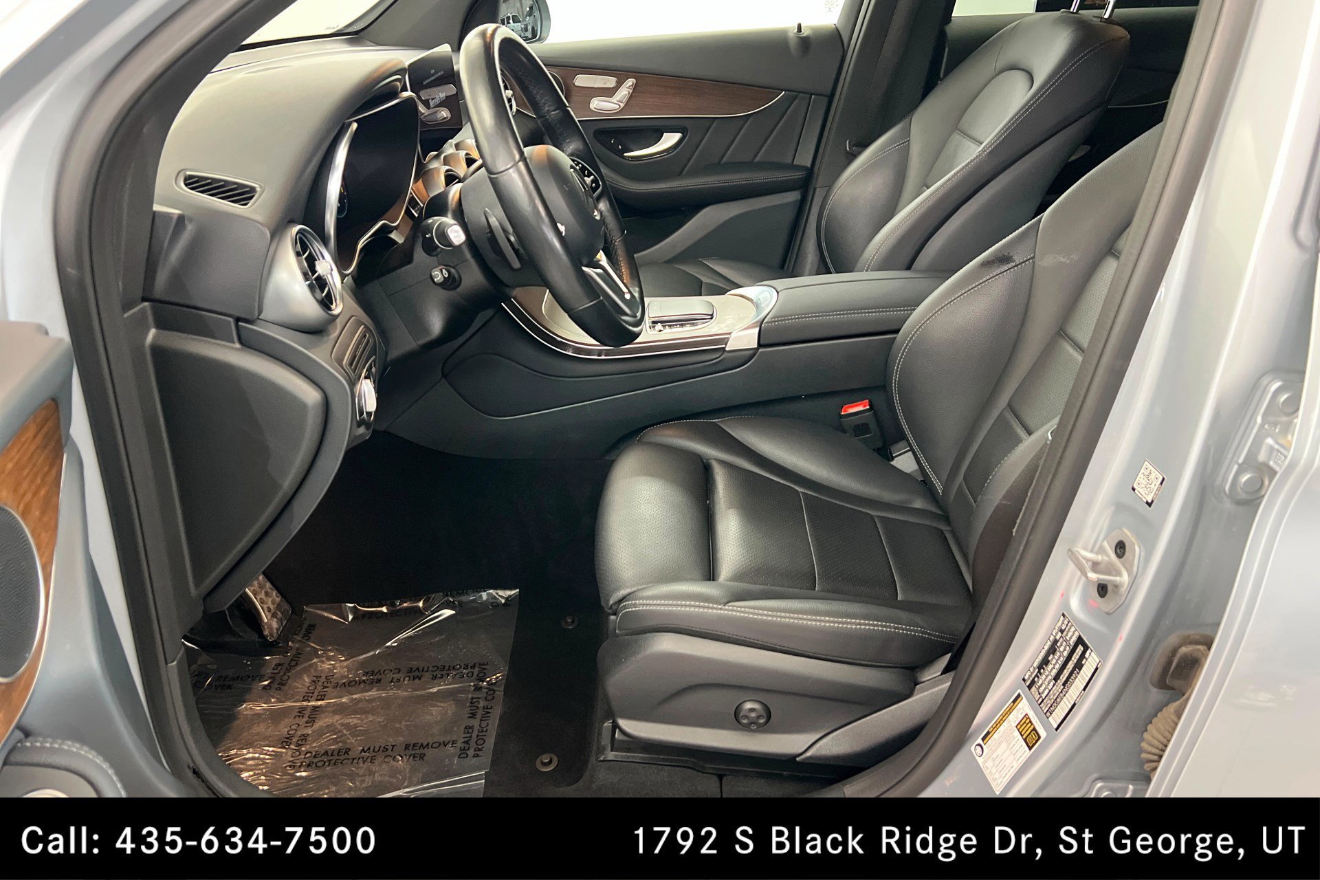 Certified Used 2022 CIRRUS SILVER METALLIC Mercedes-Benz GLC 300 image 18