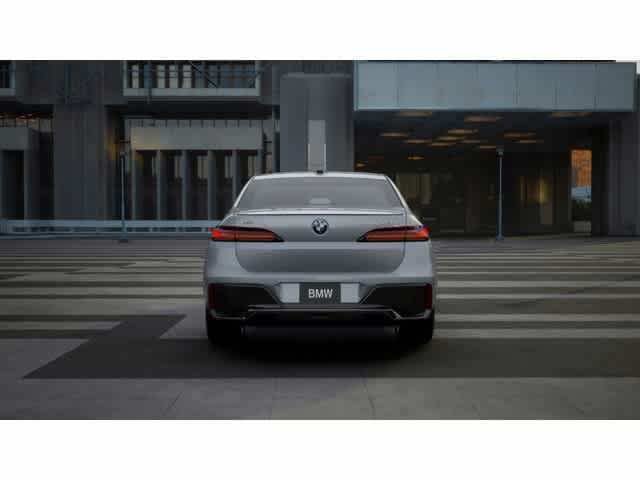 New 2026 Brooklyn Grey Metallic BMW 750e xDrive image 5