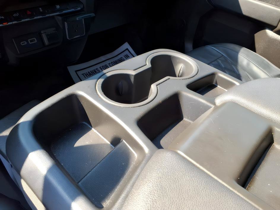 Used 2024 Summit White Chevrolet Custom image 22