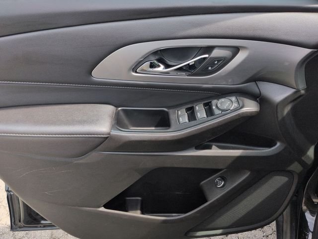 Used 2023 Black Chevrolet LT image 25
