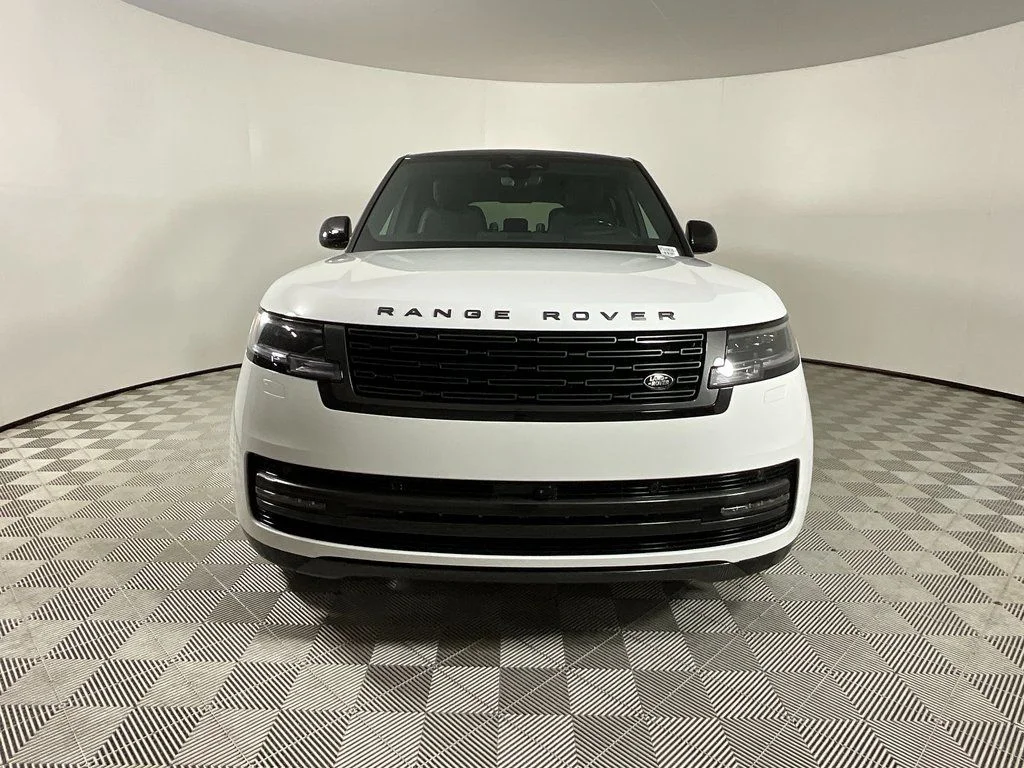 New 2026 Fuji White Land Rover SE 7 Seats image 8