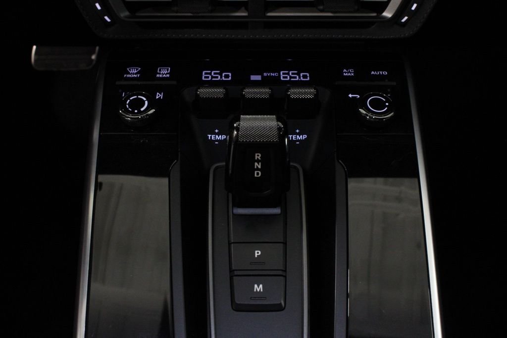 Used 2024  Porsche Carrera 4S image 27