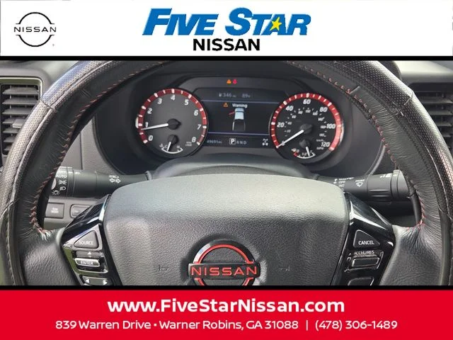 Used 2024  Nissan PRO-4X image 23