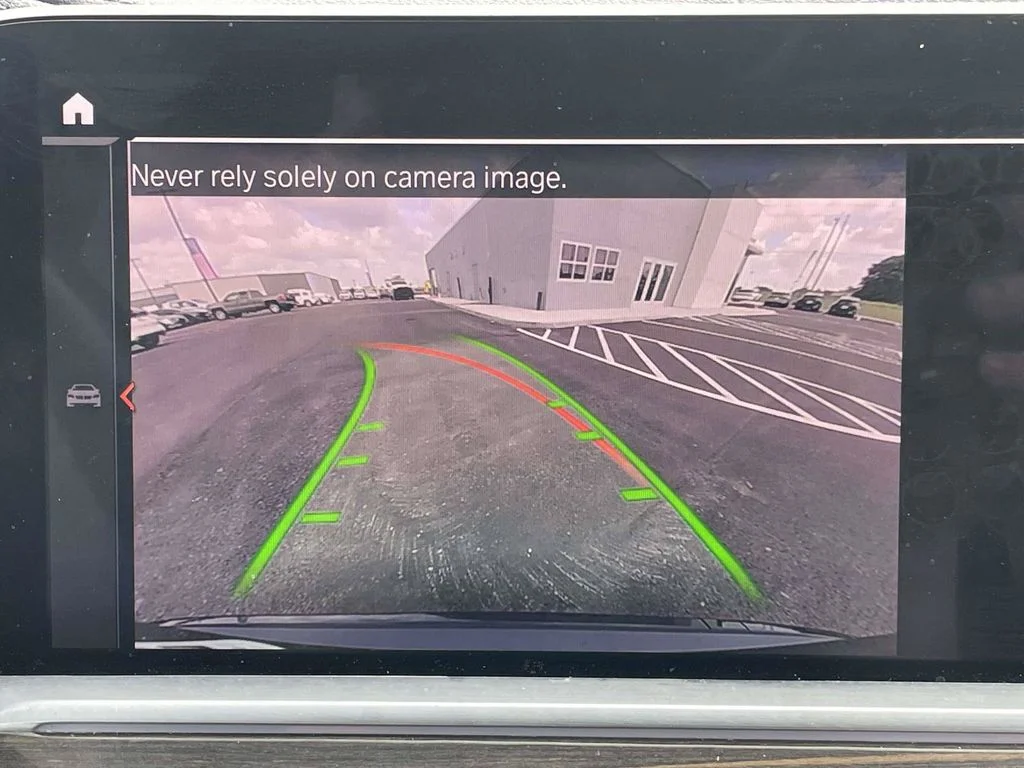 Certified Used 2019 Black BMW xDrive40i image 20