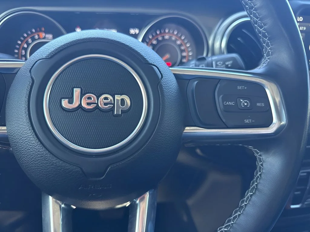 Used 2023 Black Jeep Sahara image 16