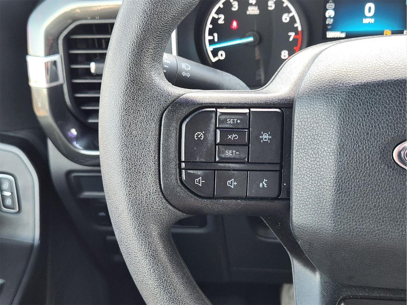 Used 2022 Oxford White Ford XL image 27