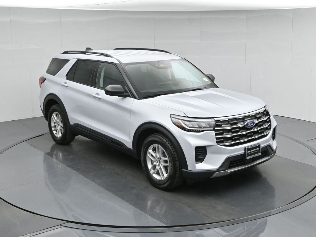 New 2026 Space White Metallic Ford Active image 39