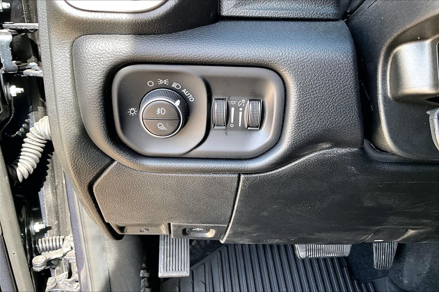 New 2026 Forged Blue Metallic Exterior Paint RAM Laramie image 20