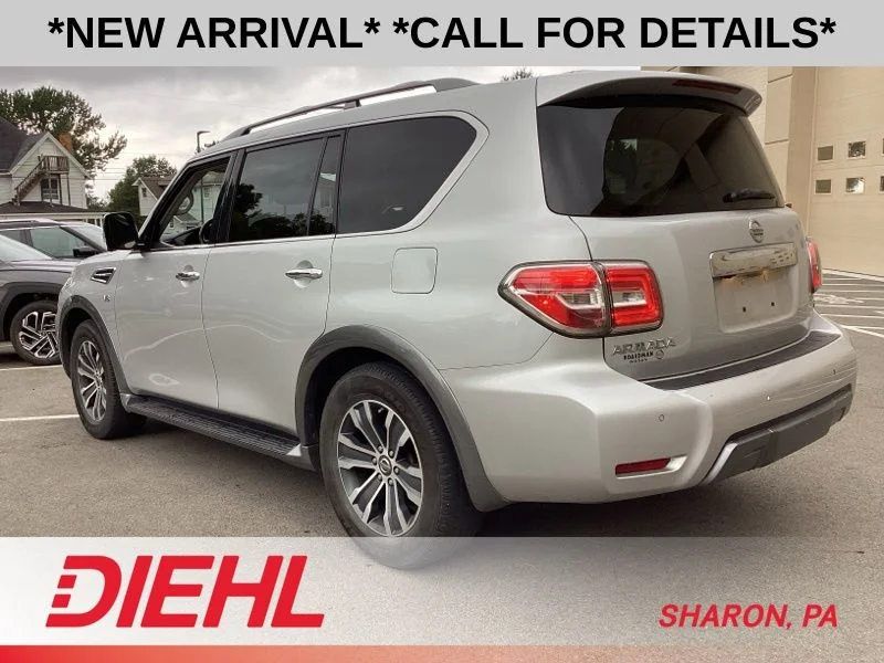 Used 2019 Silver Nissan SL image 5