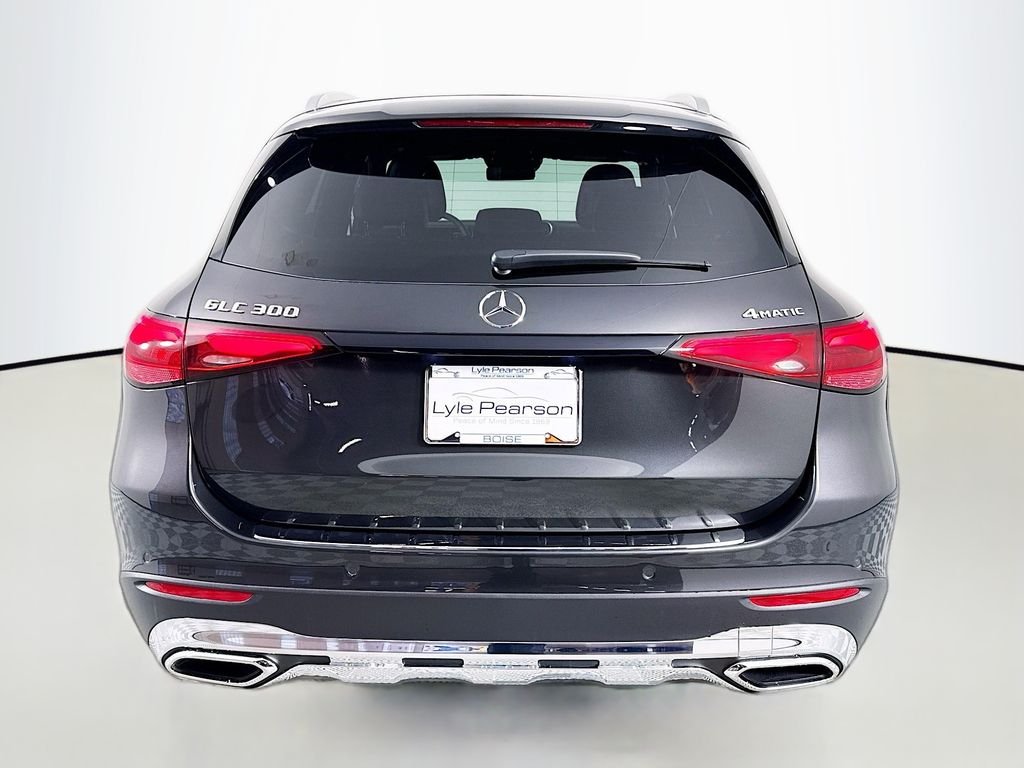 Used 2026 Gray Mercedes-Benz GLC 300 image 9