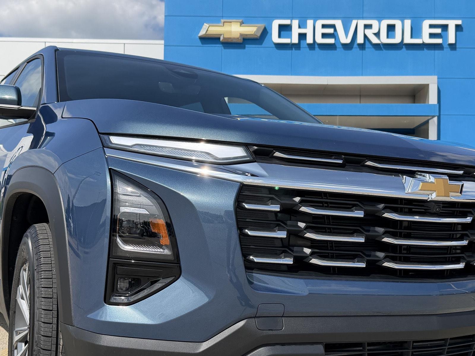 2027 Chevrolet Equinox LT - Photo 40