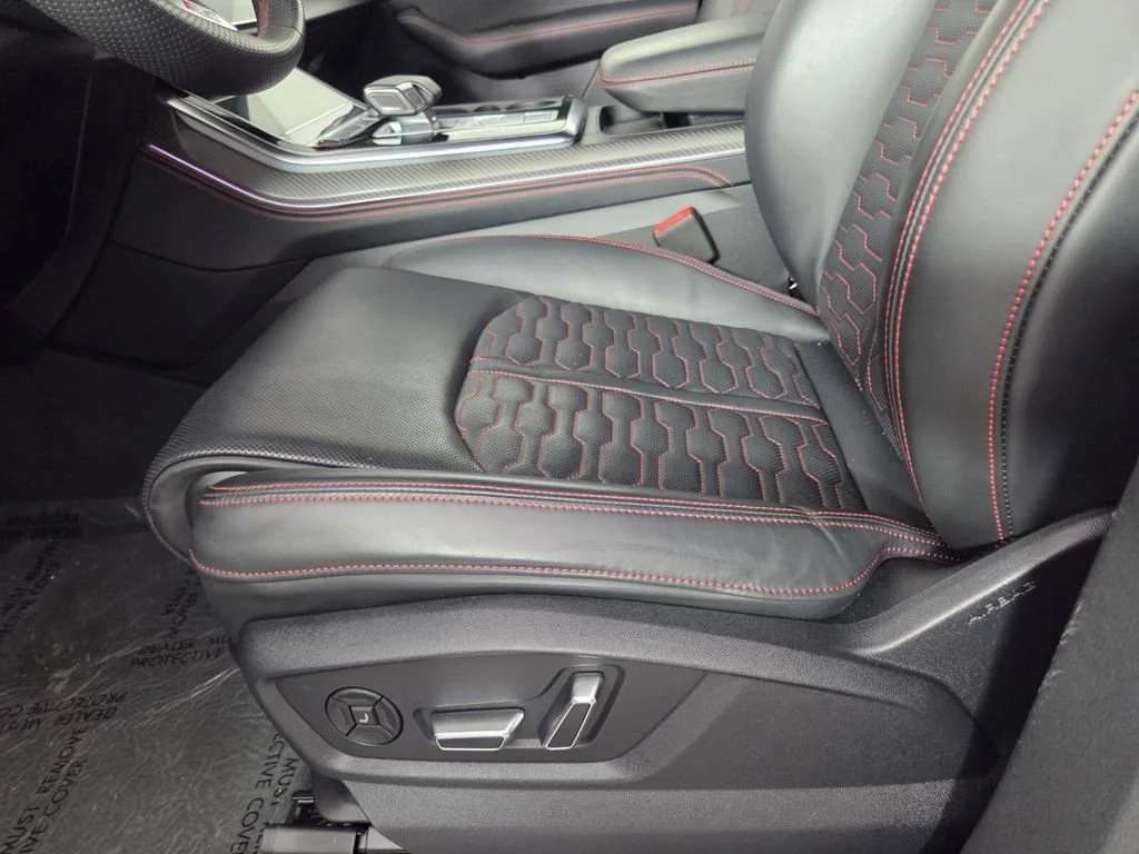 Used 2024 Daytona Gray Pearl Effect Audi 4.0T image 12