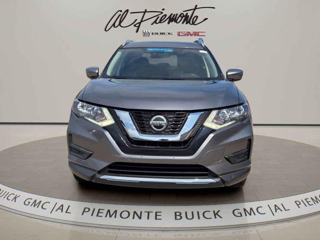 Used 2019 Nissan Rogue SV with VIN JN8AT2MV5KW375559 for sale in Elmhurst, IL