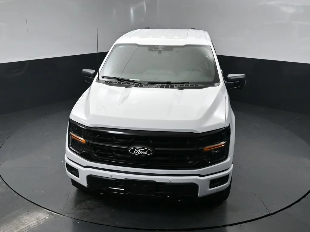 New 2026 Oxford White Ford XLT image 45