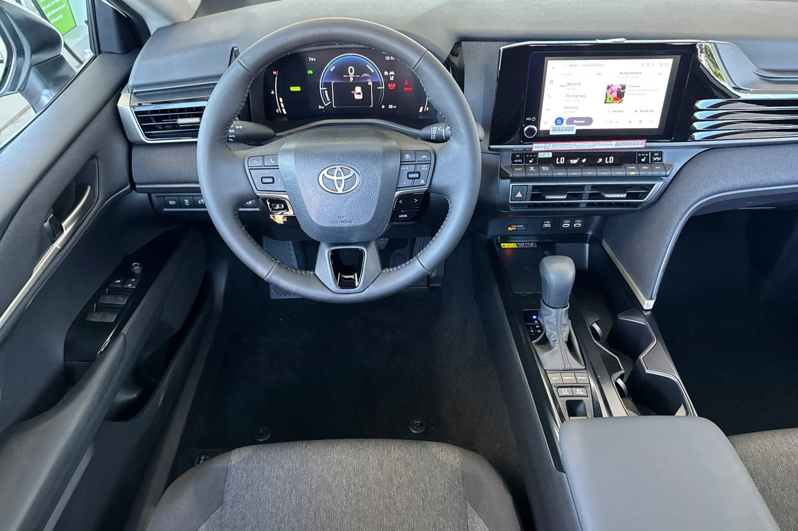 New 2026  Toyota LE image 16