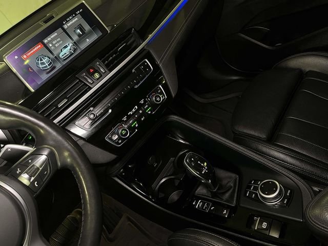 Used 2020 Gray BMW M35i image 32