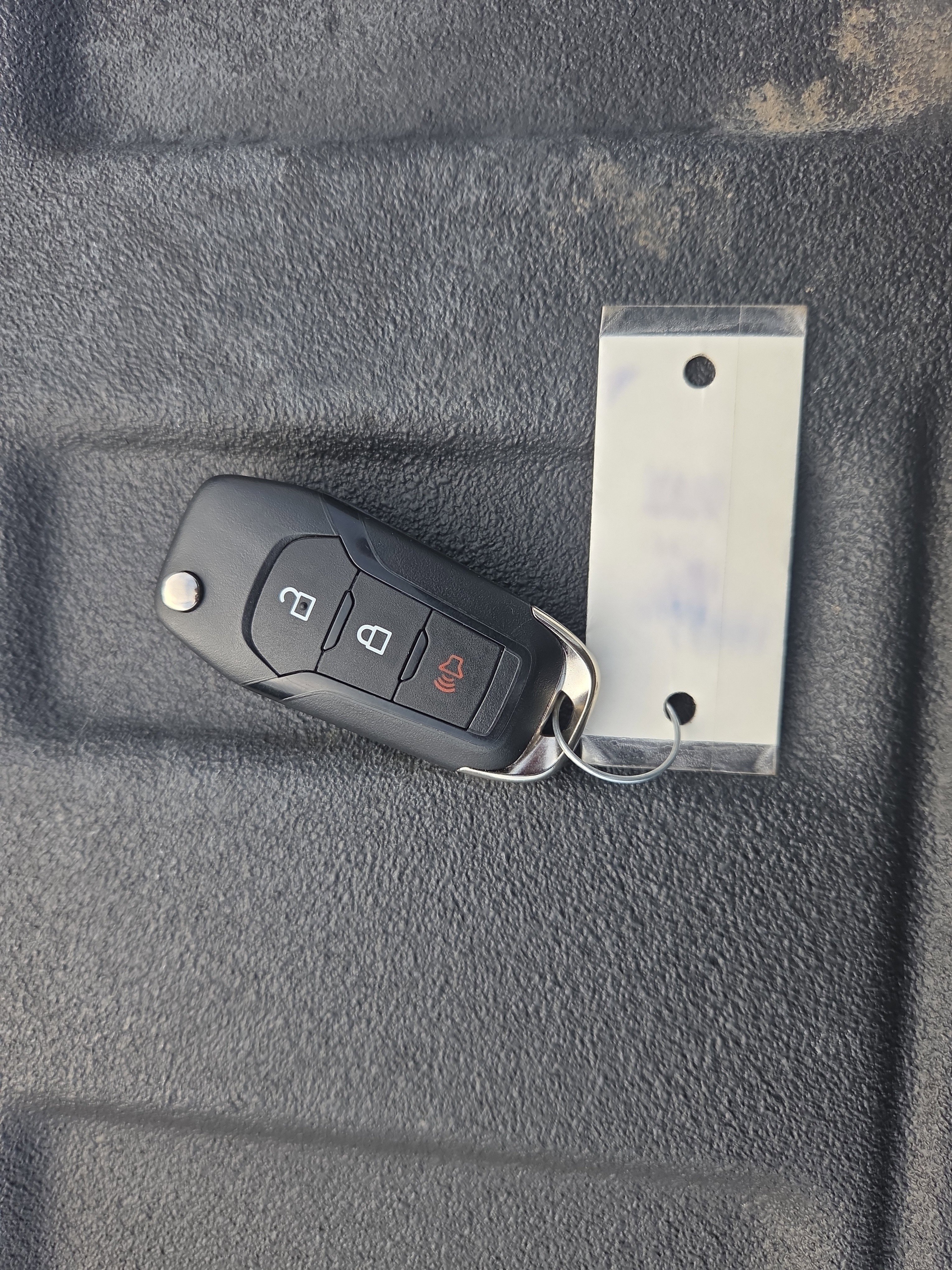 Certified Used 2024 Oxford White Clearcoat Ford XLT image 21