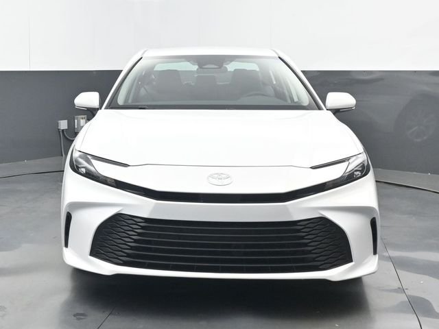 New 2026 Ice Cap Toyota LE image 18