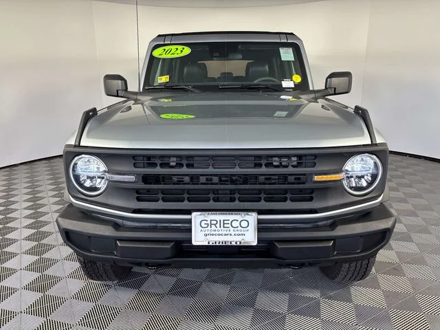 Used 2023 Silver Ford Base image 3