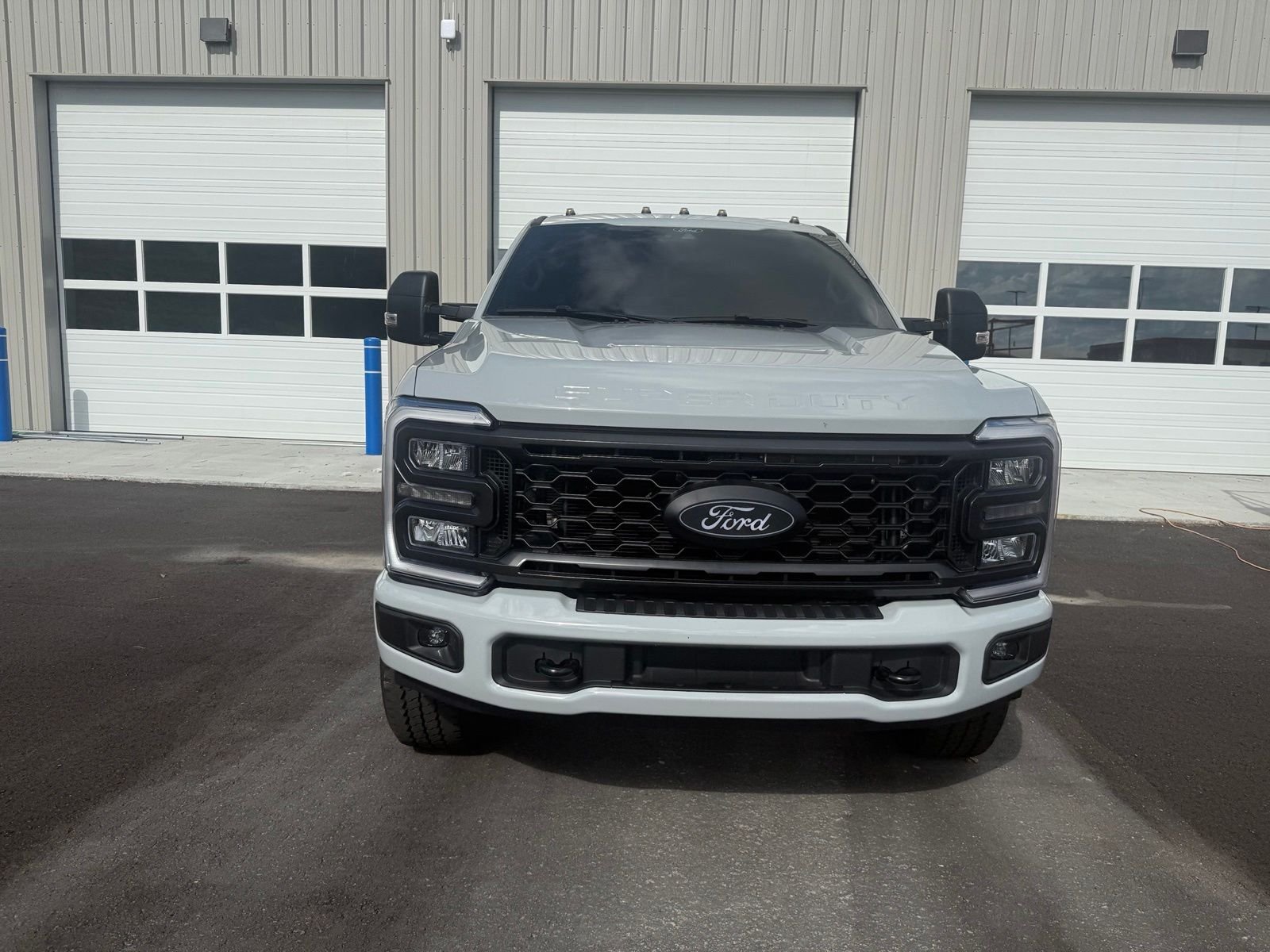 Used 2026 Avalanche Ford XL image 2