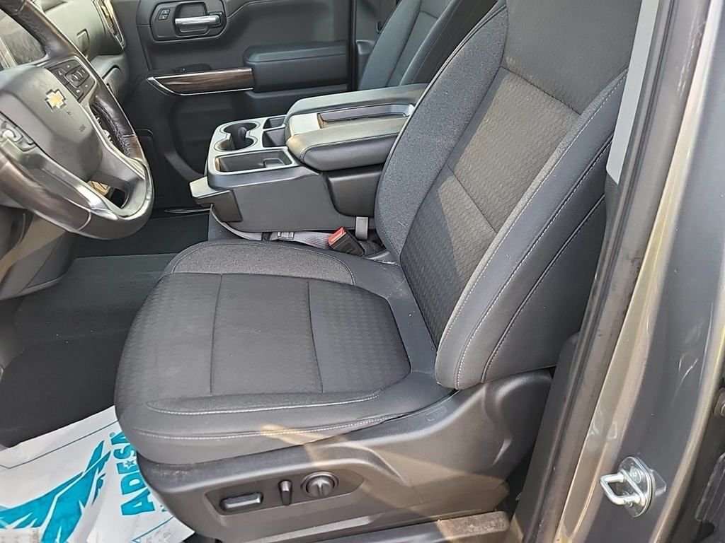 Used 2020 Gray Chevrolet LT image 7