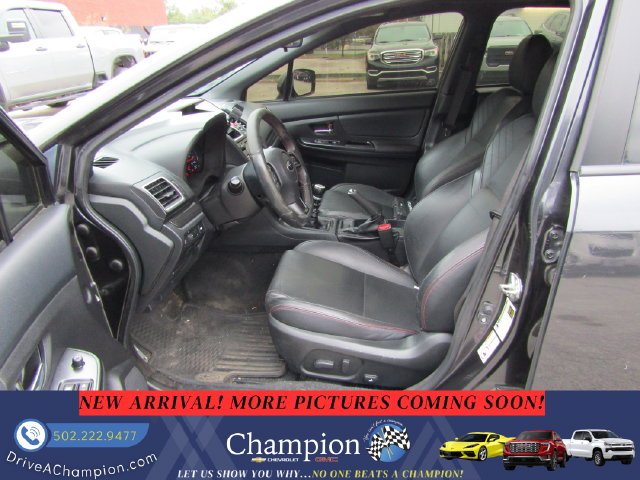 Used 2018 Gray Subaru Limited image 11