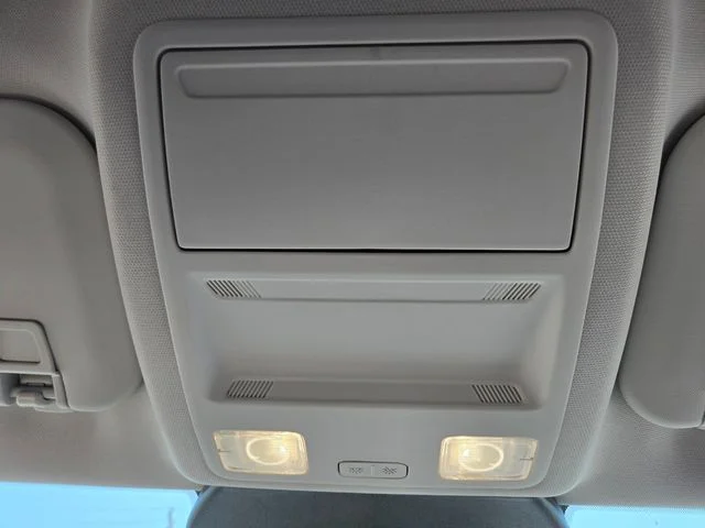 Used 2025 Silver Ford Active image 26