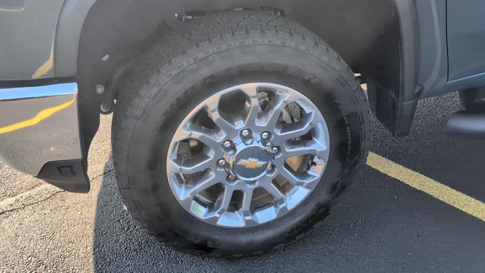 Used 2025 Cypress Gray Chevrolet LTZ image 11