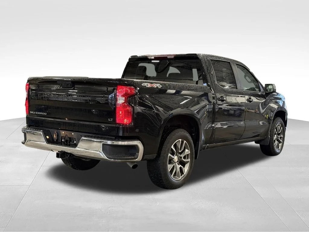 Used 2024 Black Chevrolet LT image 26