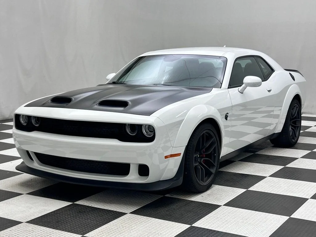 Used 2023 White Dodge SRT Hellcat Widebody image 4