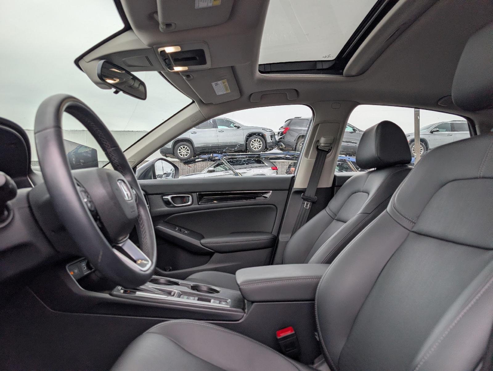 Used 2024 Meteorite Gray Metallic Honda EX-L image 9
