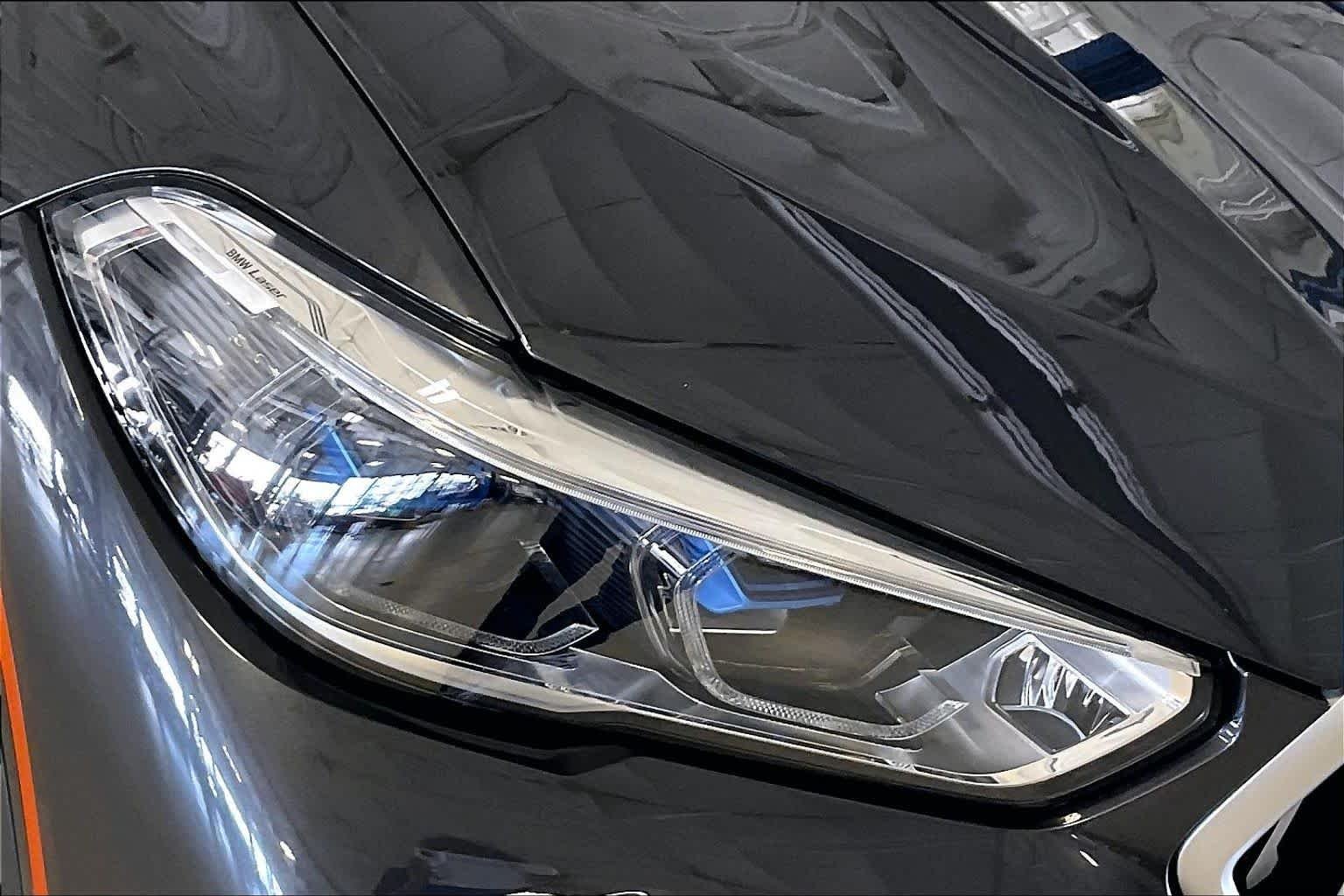 Used 2021 Dark Graphite Metallic BMW xDrive40i image 25