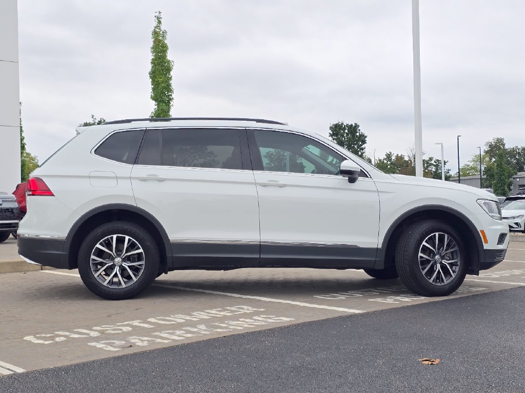 Used 2020 White Volkswagen 2.0T SE image 20