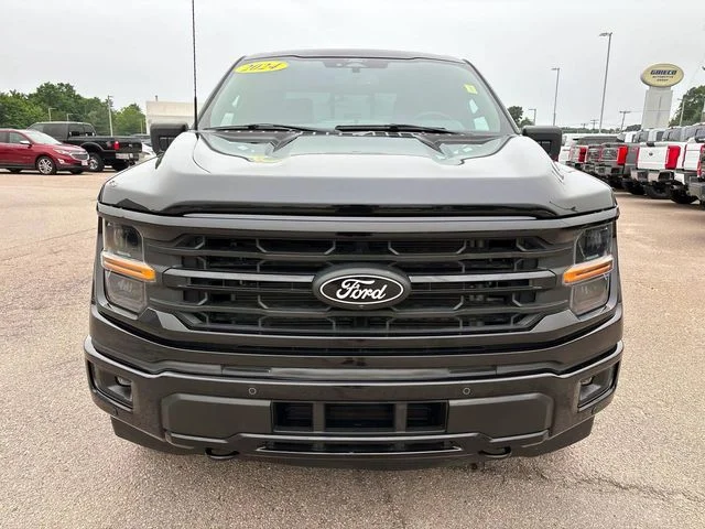 Used 2024 Black Metallic Ford XLT image 7