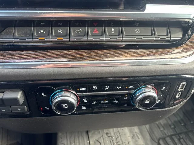 Used 2024 Sterling Metallic GMC Elevation image 30
