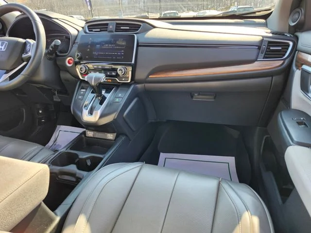 Used 2022 Silver Honda EX image 17