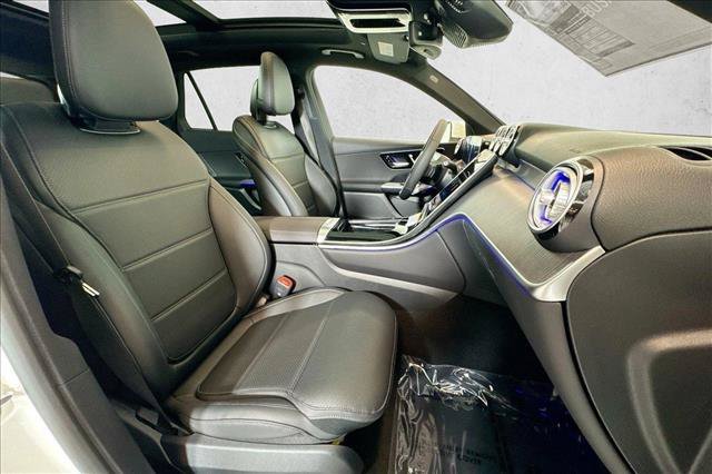 New 2026 Polar White Mercedes-Benz GLC 300 image 56