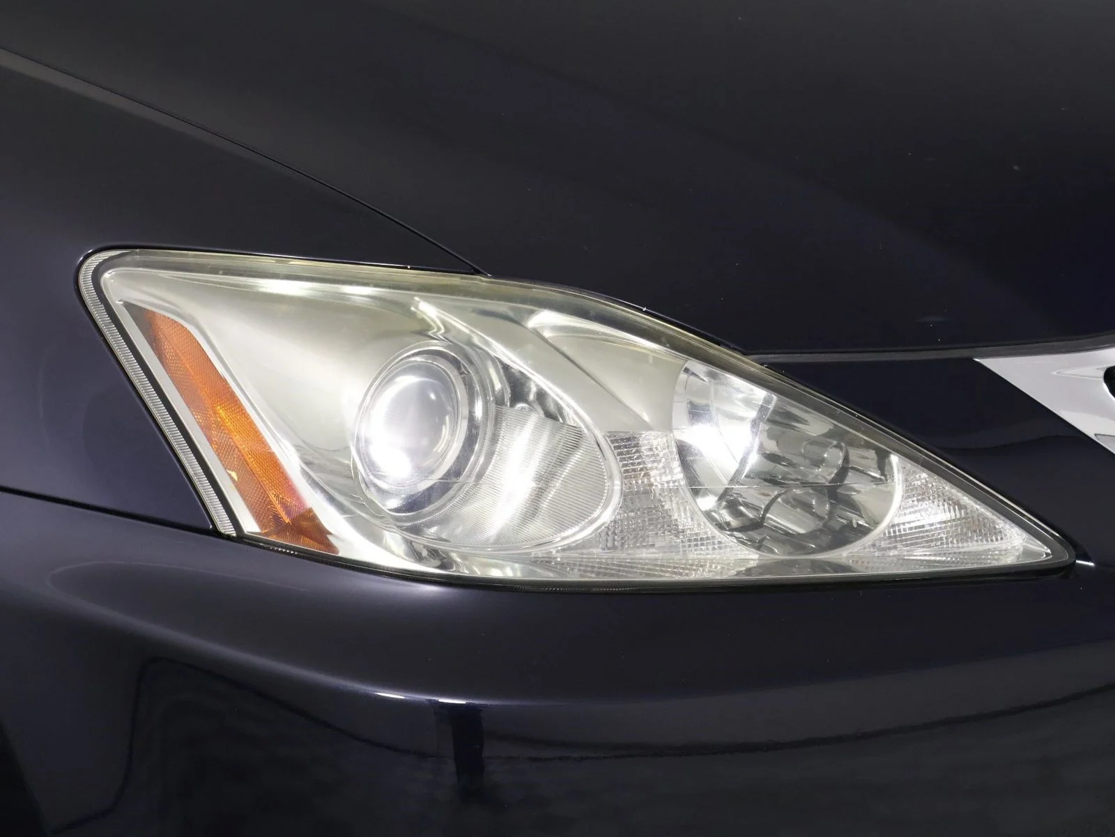 Used 2009 Black Lexus 250 image 26