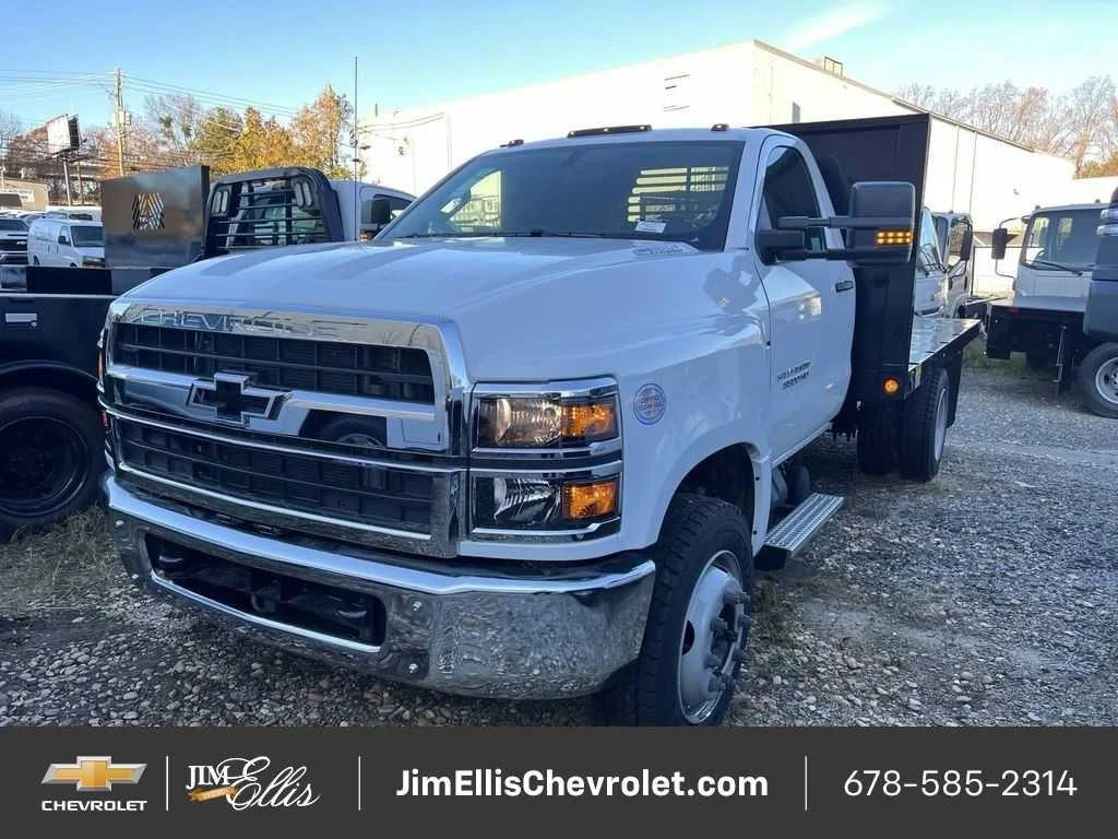 New 2024 Summit White Chevrolet Work Truck image 5
