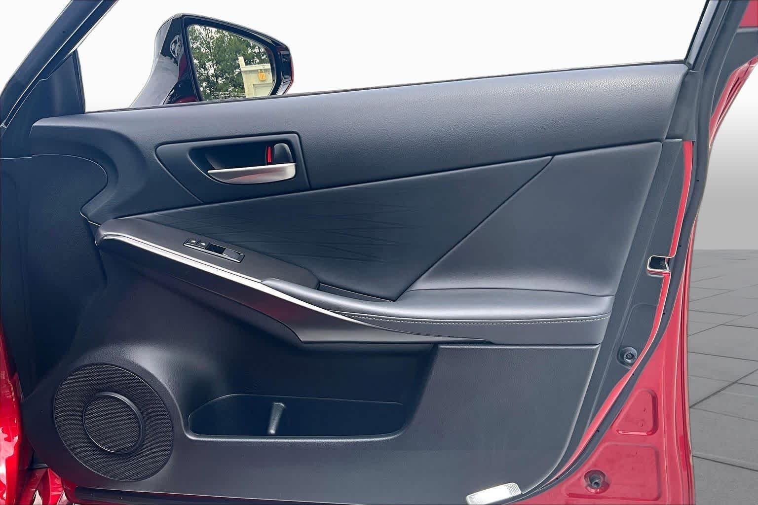 Used 2021 Infrared Lexus F SPORT image 22