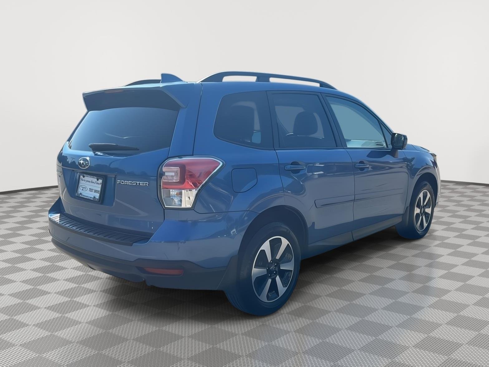 Used 2018 Quartz Blue Pearl Subaru Premium image 5