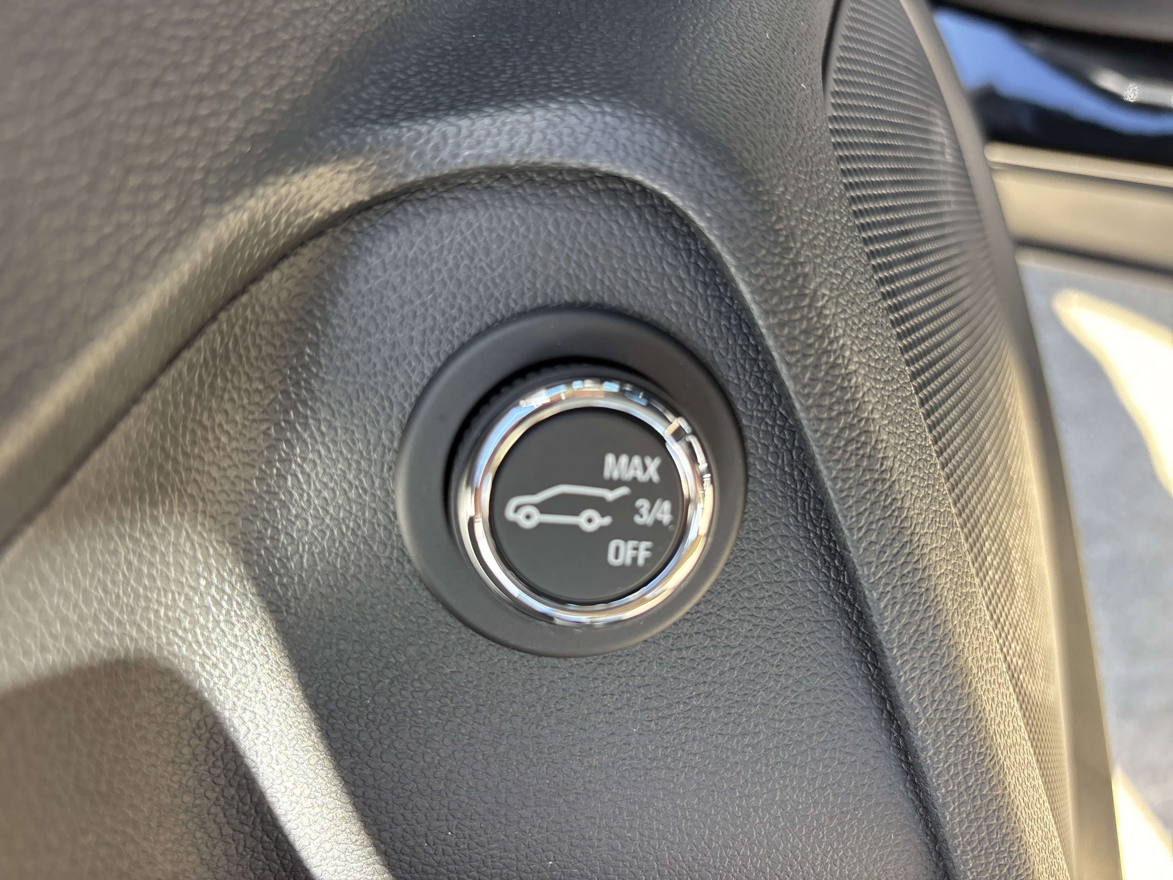 New 2026 Mosaic Black Metallic Chevrolet LT image 22
