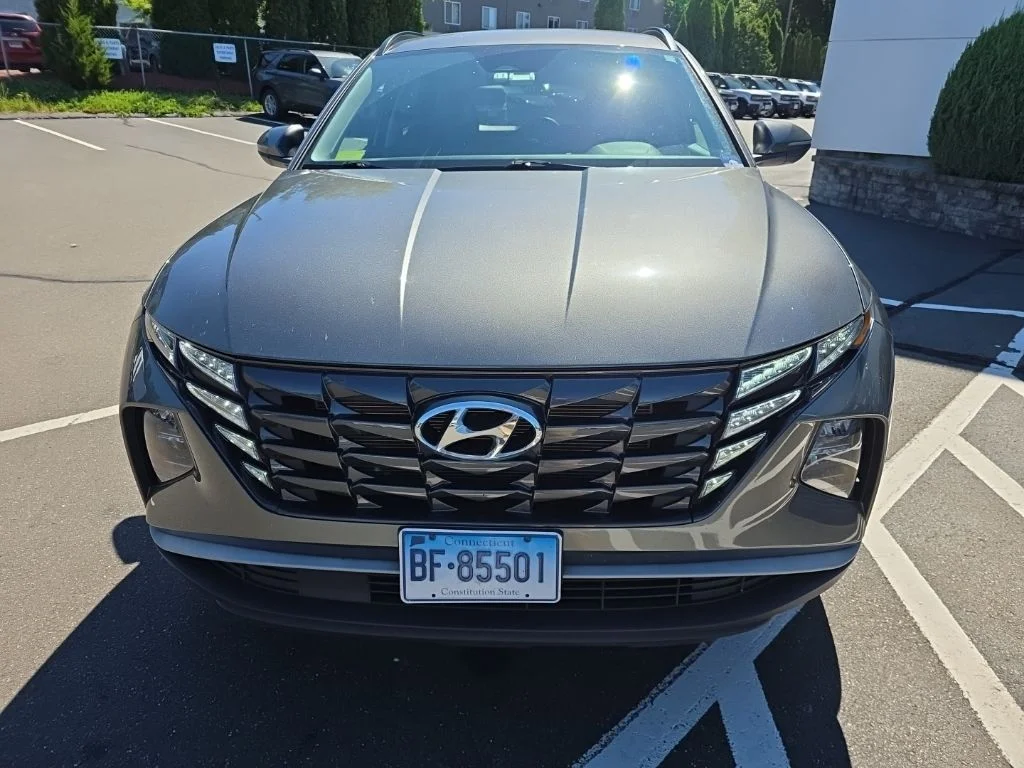Used 2022 Gray Hyundai SEL image 7