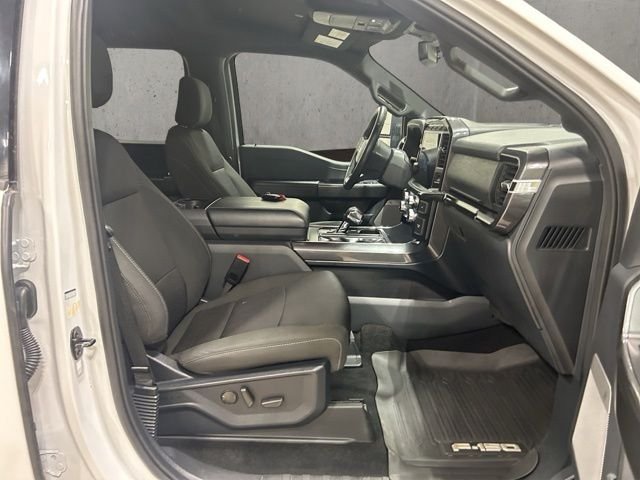 Used 2023 White Ford XLT image 20