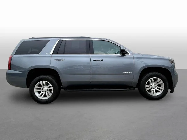 Used 2019 Gray Chevrolet LT image 9