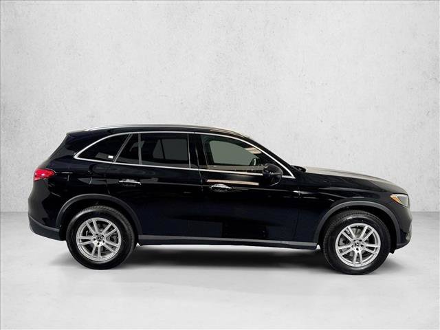 New 2026 Black Mercedes-Benz GLC 300 image 34