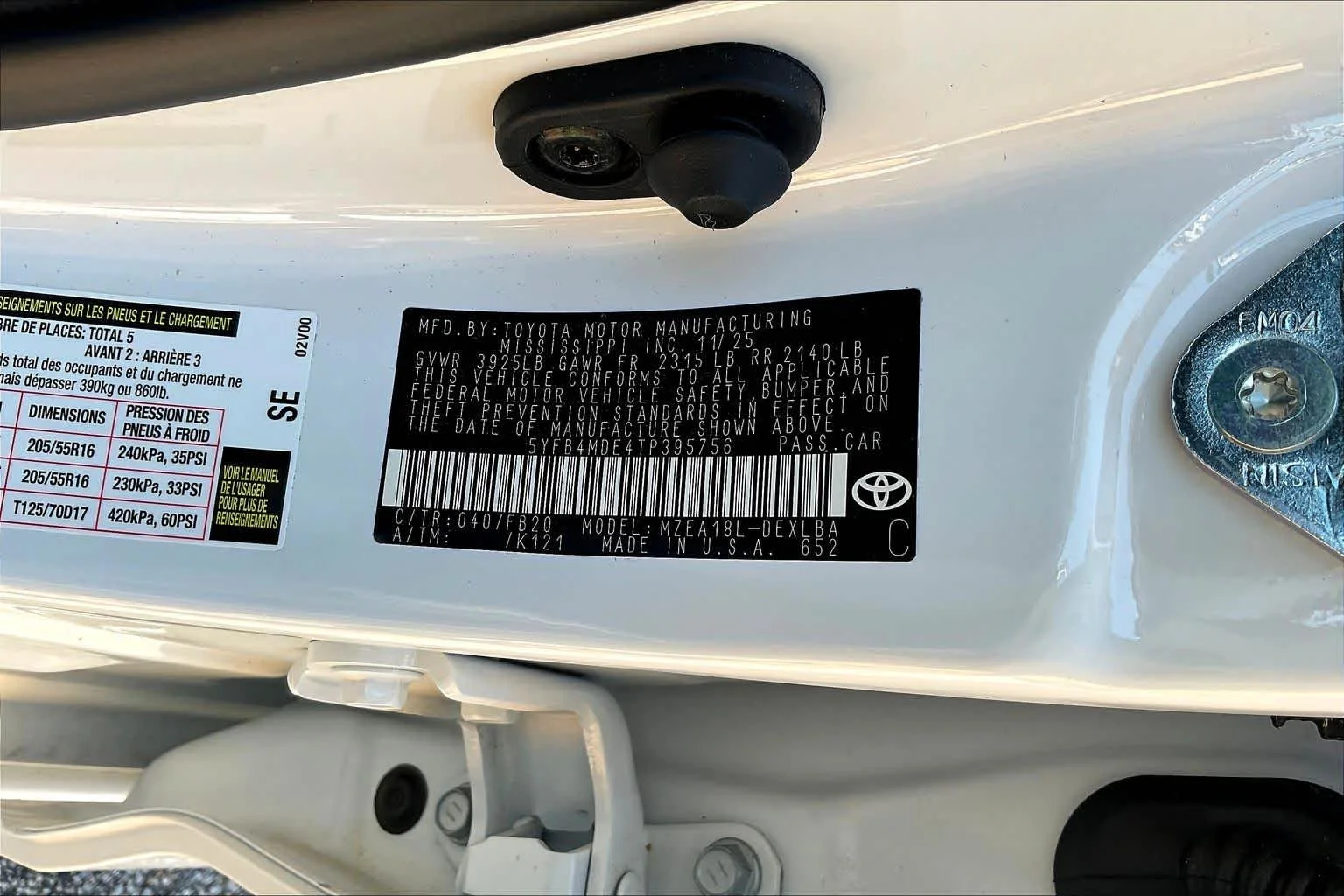 Used 2026 Ice Cap Toyota LE image 34