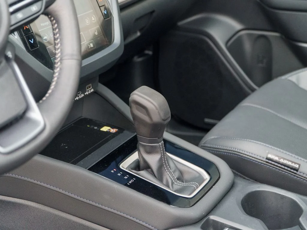 Used 2025 Silver Subaru Limited image 27